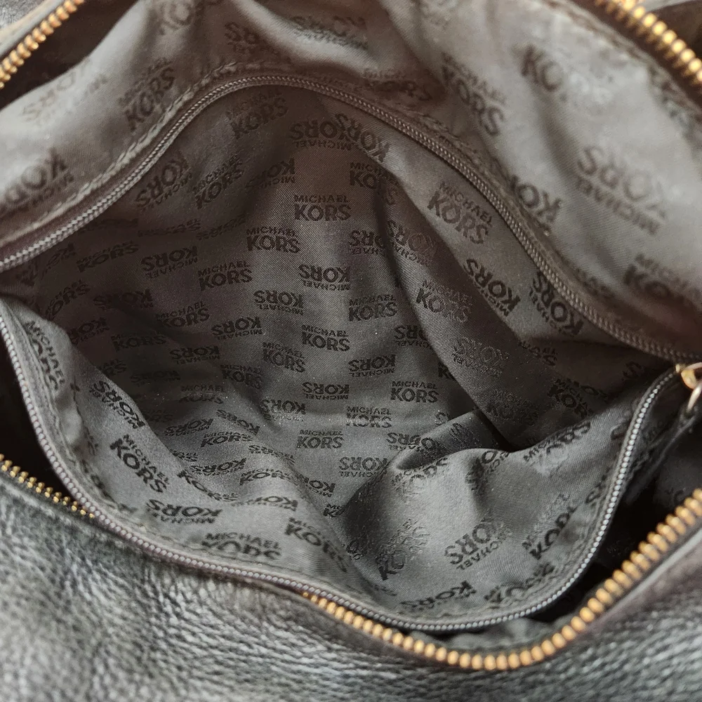 MICHAEL Michael Kors Black Pebbled Leather Shoulder Bag - Picture 8 of 10